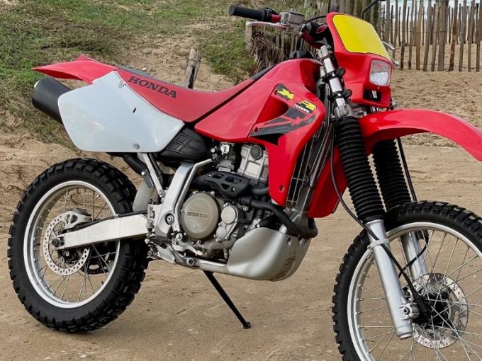 Moto Honda XR 650 R de 2006