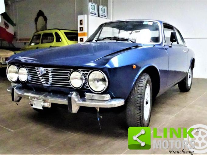 Alfa Roméo Giulia GT 2000 Veloce de 1971