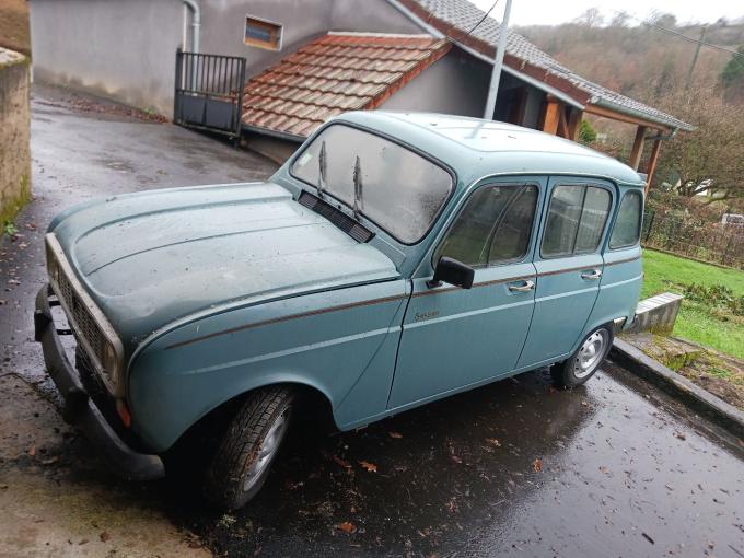 Renault 4 savane de 1990