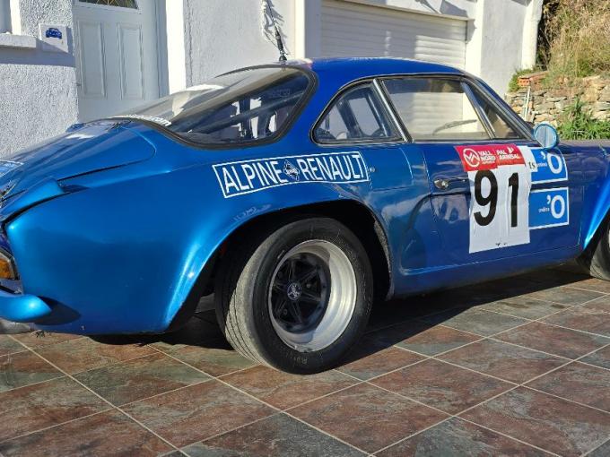 Alpine A 110 GR4 1950 Cm3 base 1300 compétition client de 1968