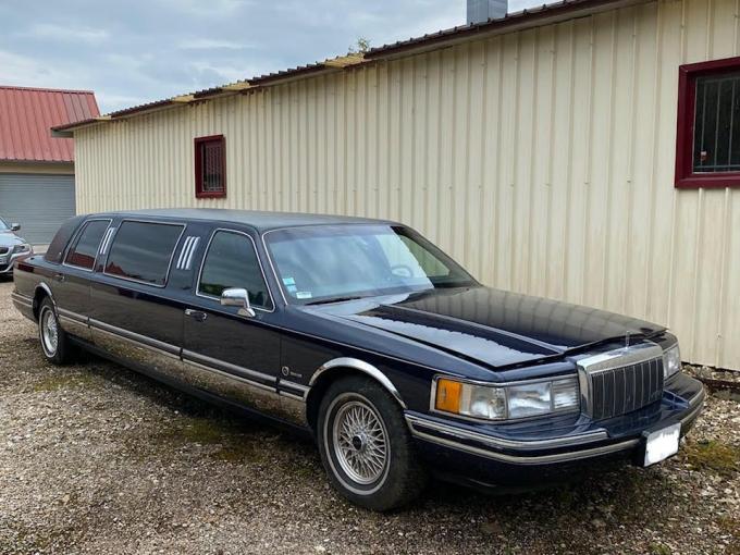 Lincoln Town Car Limousine V8 de 1992