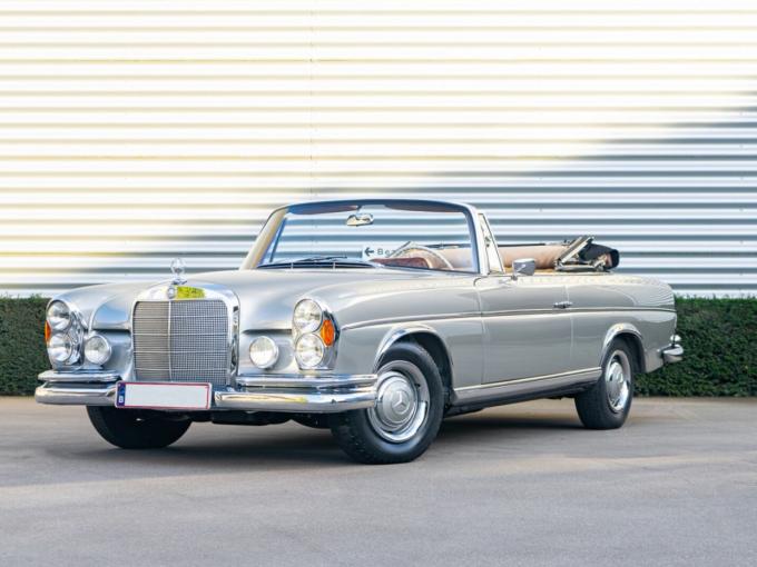 Mercedes-Benz SE 300 W112 Cabriolet de 1966