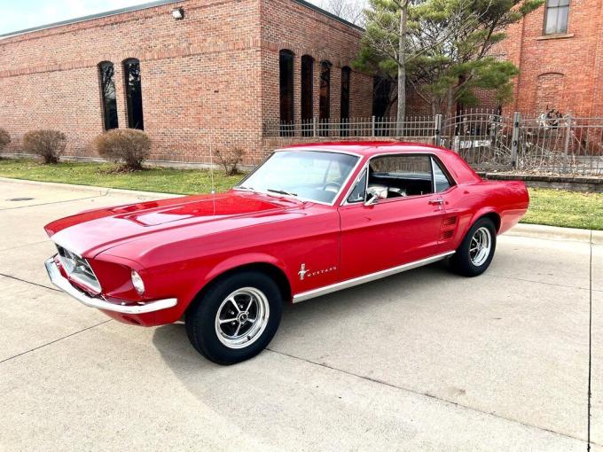 Ford Mustang V8 302 Coupé de 1967