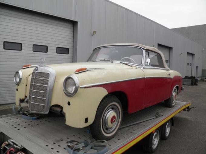 Mercedes-Benz Ponton 220 S Cabriolet de 1960