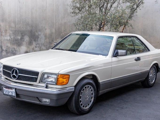 Mercedes-Benz SEC 500 de 1988