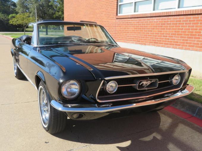 Ford Mustang CABRIOLET  de 1967