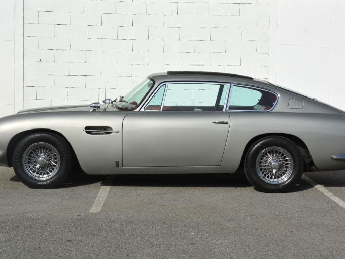 Aston Martin DB 6 Saloon Superleggera de 1969