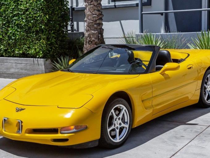 Chevrolet Corvette V8 5.7L 6 vitesses de 2000