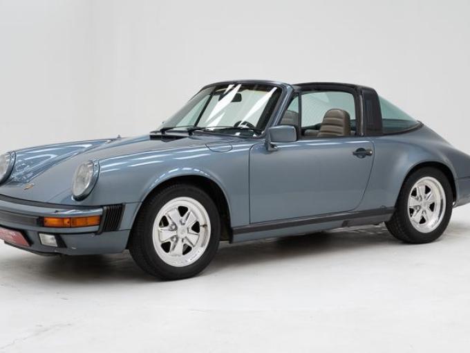 Porsche 911 3.2 Carrera Targa '84 CH61169 de 1984