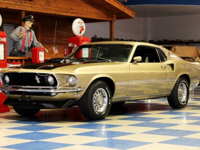 Ford Mustang FASTBACK V8 de 1969
