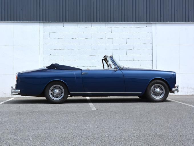 Alvis TF 21 DHC 18 exemplaires au monde  de 1967