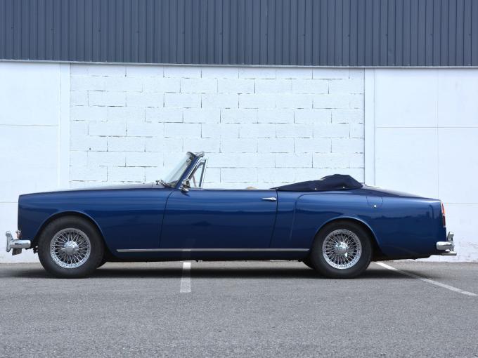 Alvis TF 21 DHC 18 exemplaires au monde  de 1967