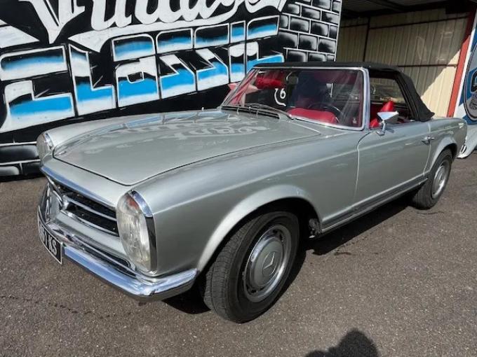 Mercedes-Benz SL 280 Pagode de 1969