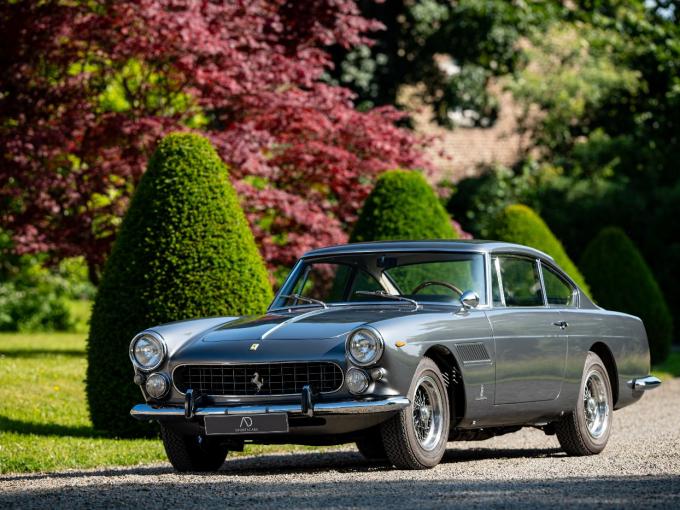 Ferrari 250 250 GTE de 1963