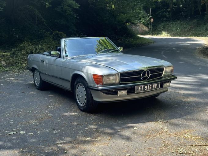 Mercedes-Benz SL 500 R107 - 4 Places / Hard-Top de 1988