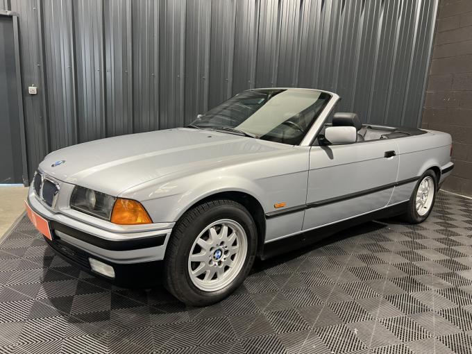BMW Série 3 (E36) 318i Worldline Cabriolet de 1998