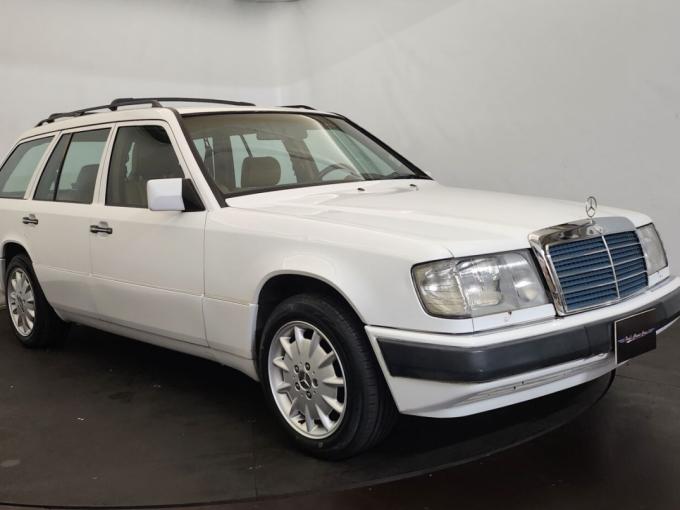 Mercedes-Benz TE 300 break 4Matic  de 1992