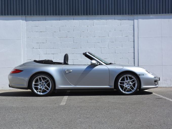Porsche 997 Cabriolet Carrera 4 3.6l de 2010