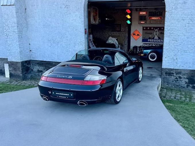 Porsche 996 Carrera 4S Cabriolet de 2004
