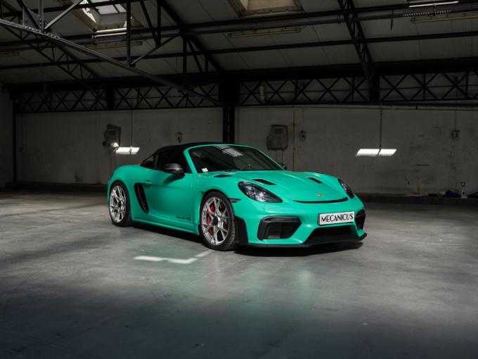 Porsche 718 Spyder RS *Pack Weissach/PTS Jade* de 2023