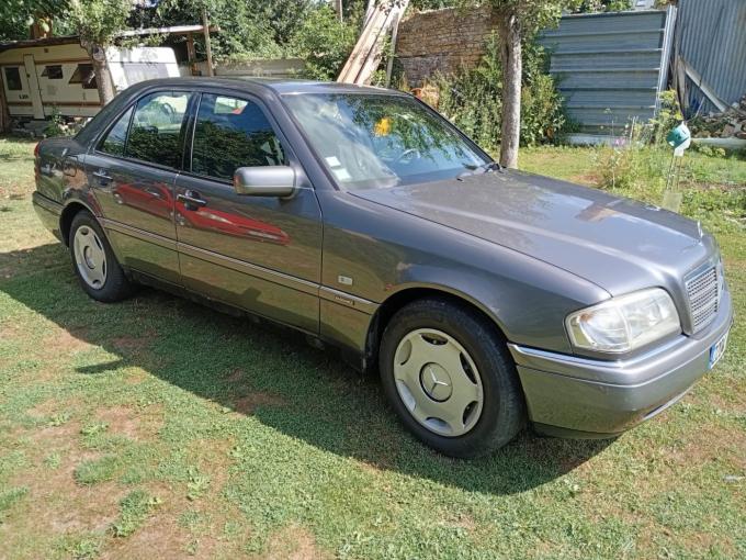 Mercedes-Benz C 250 turbo de 1995