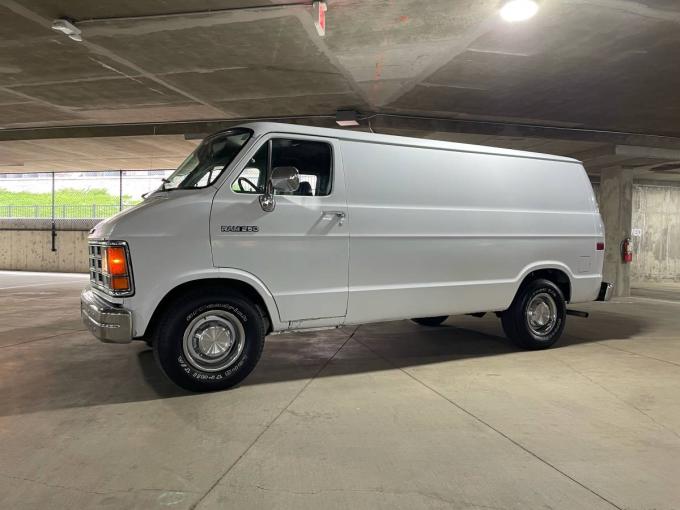 Dodge Van B250 de 1991
