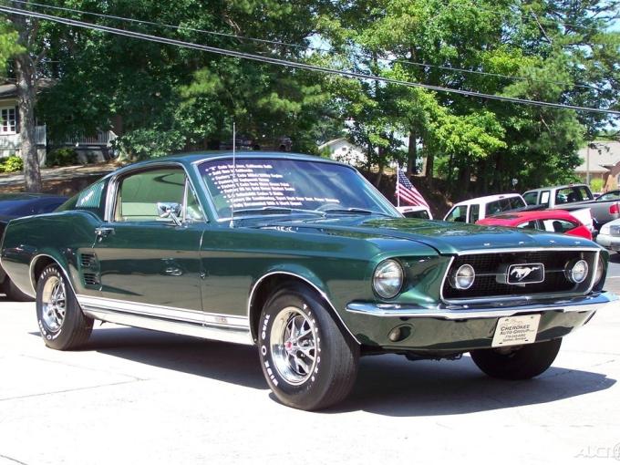 Ford Mustang Fastback GT-A de 1967