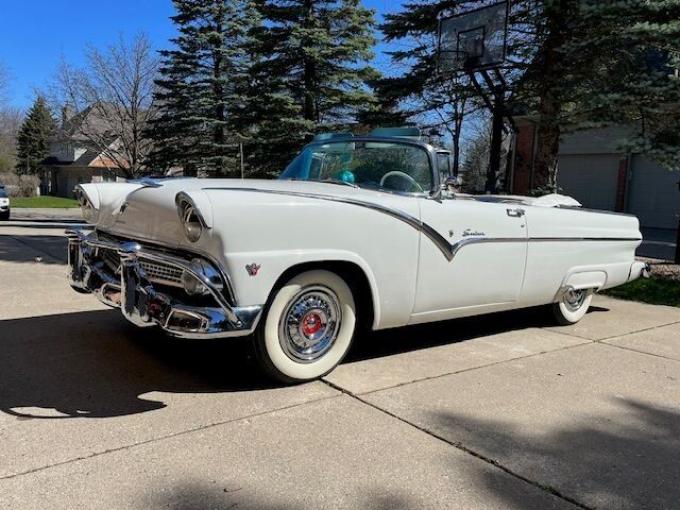 Ford Fairlane Sunliner Convertible de 1955
