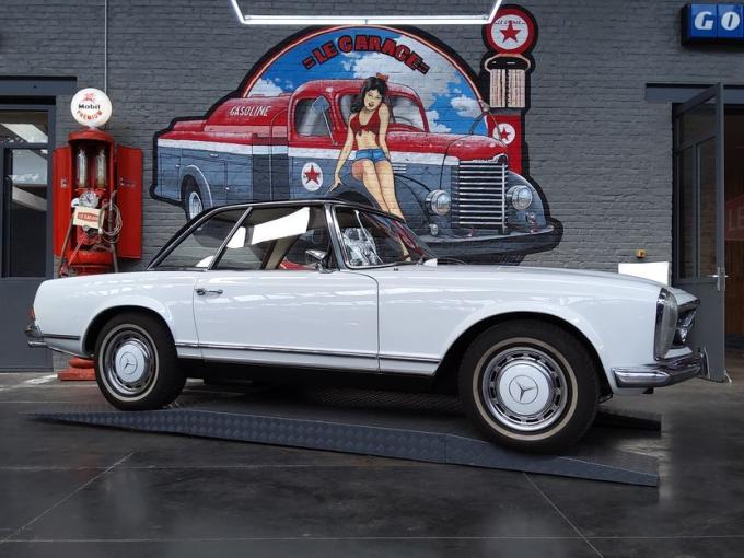 Mercedes-Benz 280 PAGODE de 1970