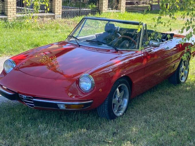 Alfa Roméo Spider Veloce 2000 de 1976