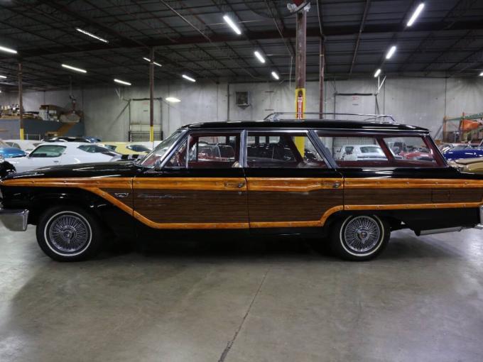 Ford Galaxie Country Squire Wagon de 1963