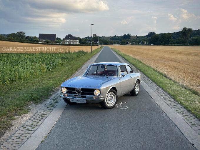 Alfa Roméo Giulia GT 1600 Junior de 1972