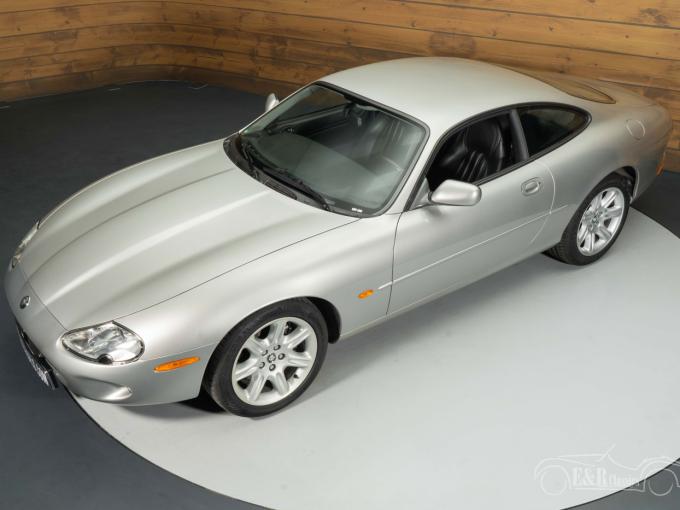 Jaguar XK8  de 2000