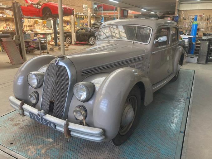Talbot T26 Lago Saloon  de 1949
