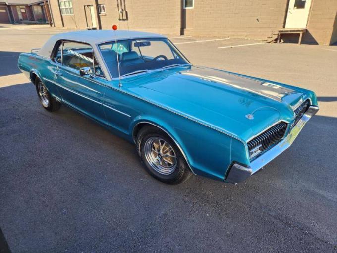 Mercury Cougar XR7 Coupé  de 1967