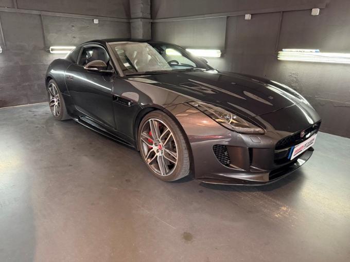 Jaguar Type F R 5.0 V8 AWD BVA8  de 2016