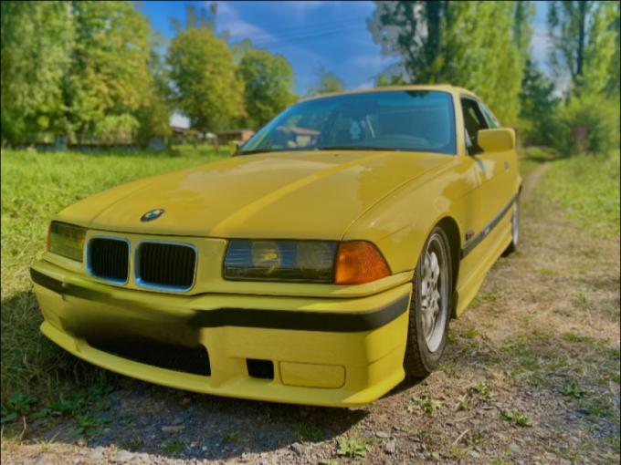 BMW Série 3 E36 325i de 1991
