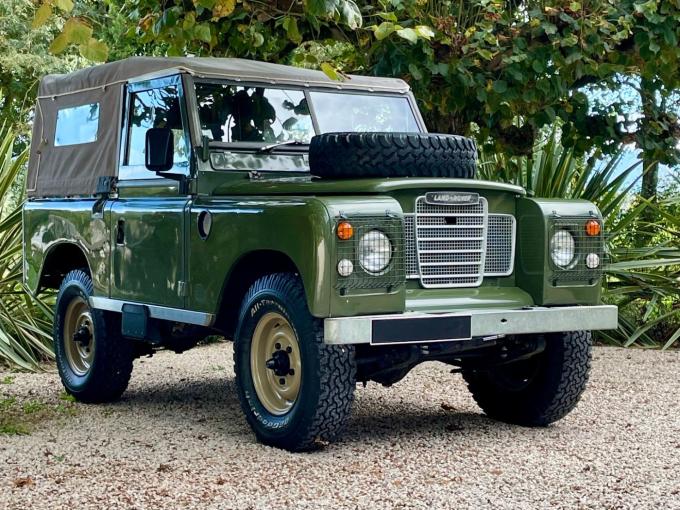 LandRover 88 Cabriolet de 1978
