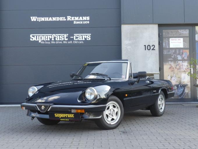 Alfa Roméo Spider Series III de 1990