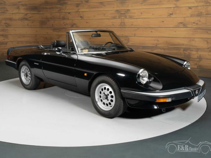 Alfa Roméo Spider 1600 de 1986