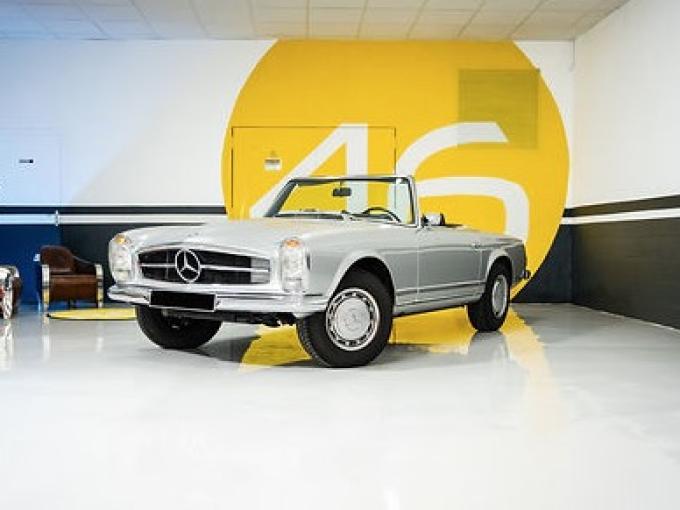 Mercedes-Benz SL 280 Pagode de 1969