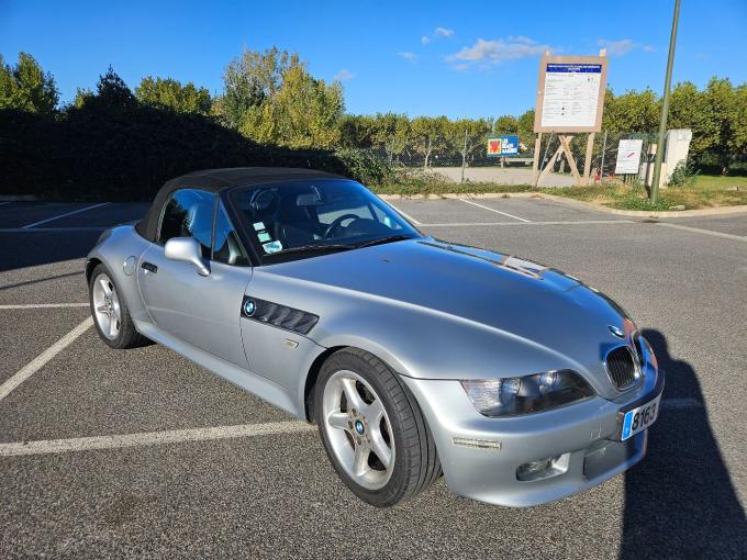 BMW Z3 2.8l     6 cylindres de 1997