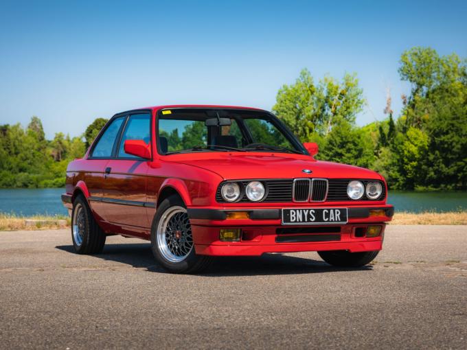 BMW Série 3 E30 320i Coupé de 1991