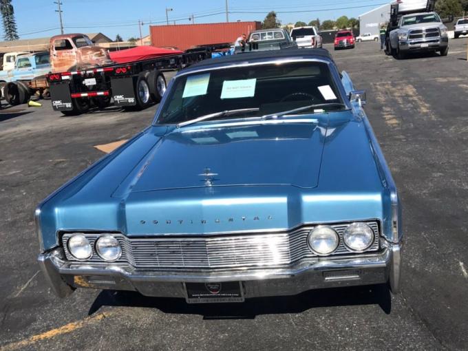 Lincoln Continental Convertible  de 1967