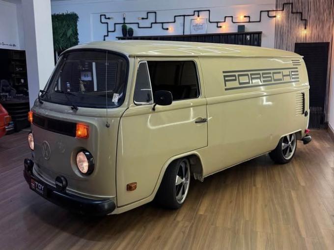 Volkswagen Combi T2 fourgon tolé de 1986