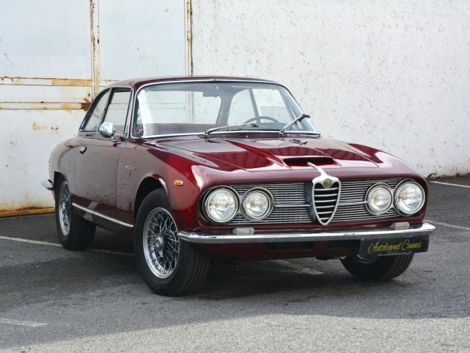 Alfa Roméo 2600 Sprint  de 1962