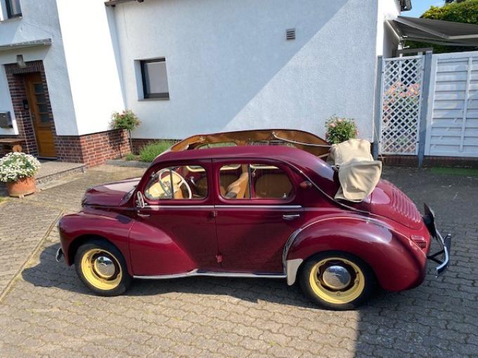 Renault 4 CV Découvrable de 1951