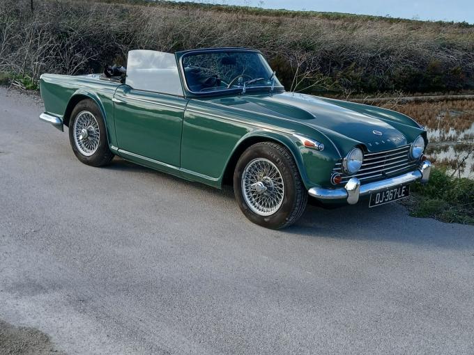 Triumph TR4 A IRS  de 1965
