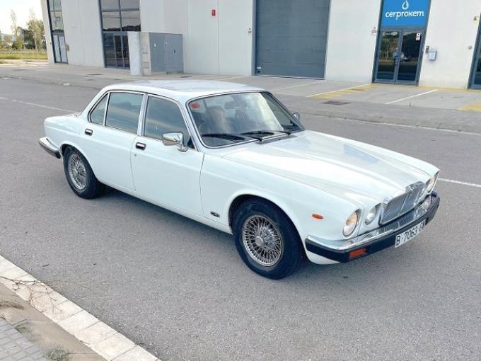 Jaguar Série - XJ 5,3 L - V12 Série III - HE Séverine de 1985