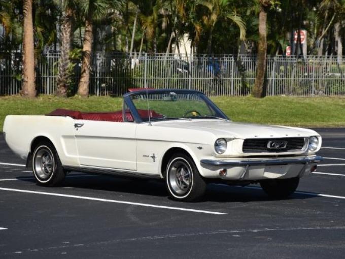 Ford Mustang V8 Cabriolet de 1965